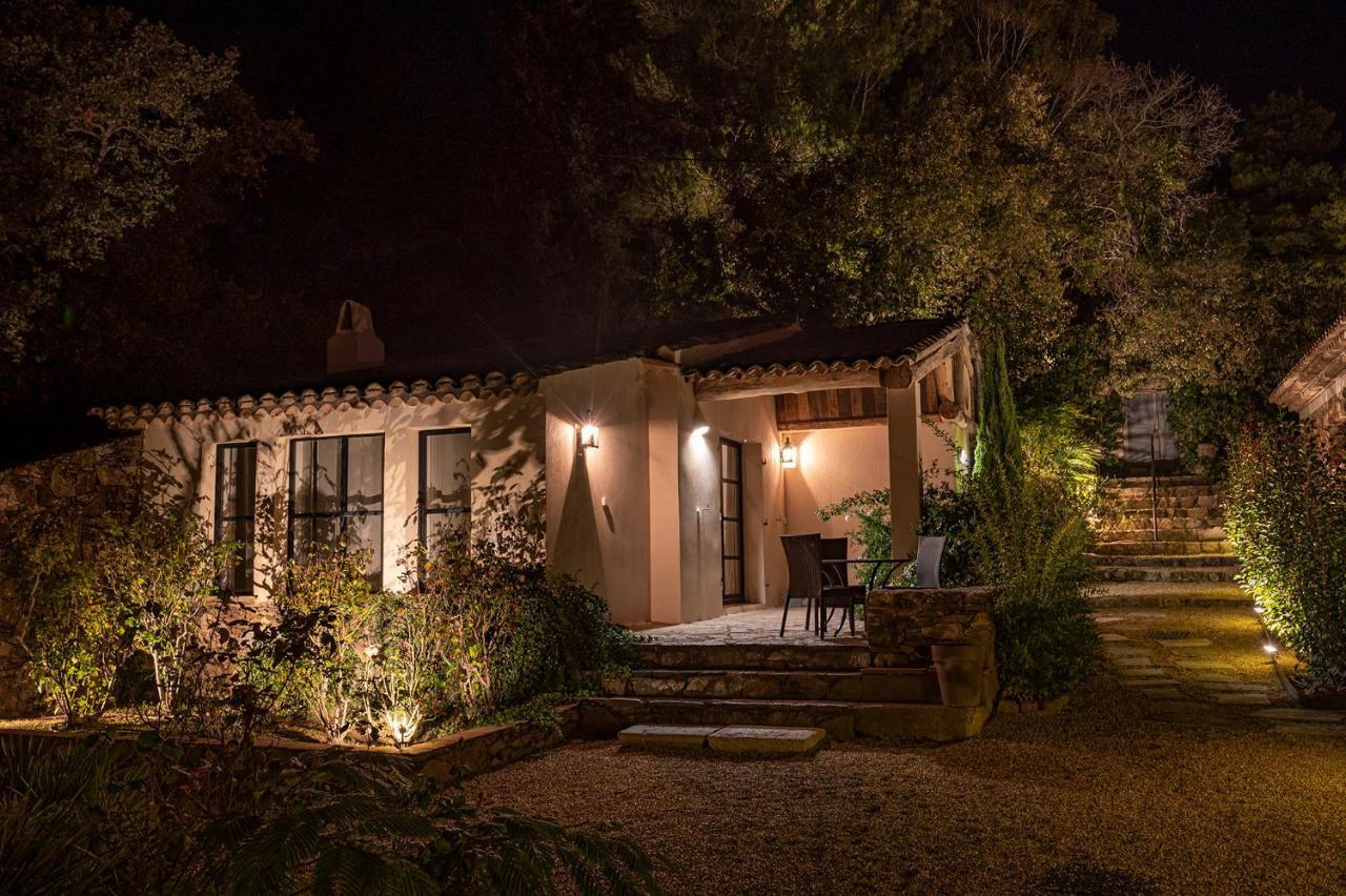 Le Clos De Mansart Bed & Breakfast Grimaud Ngoại thất bức ảnh