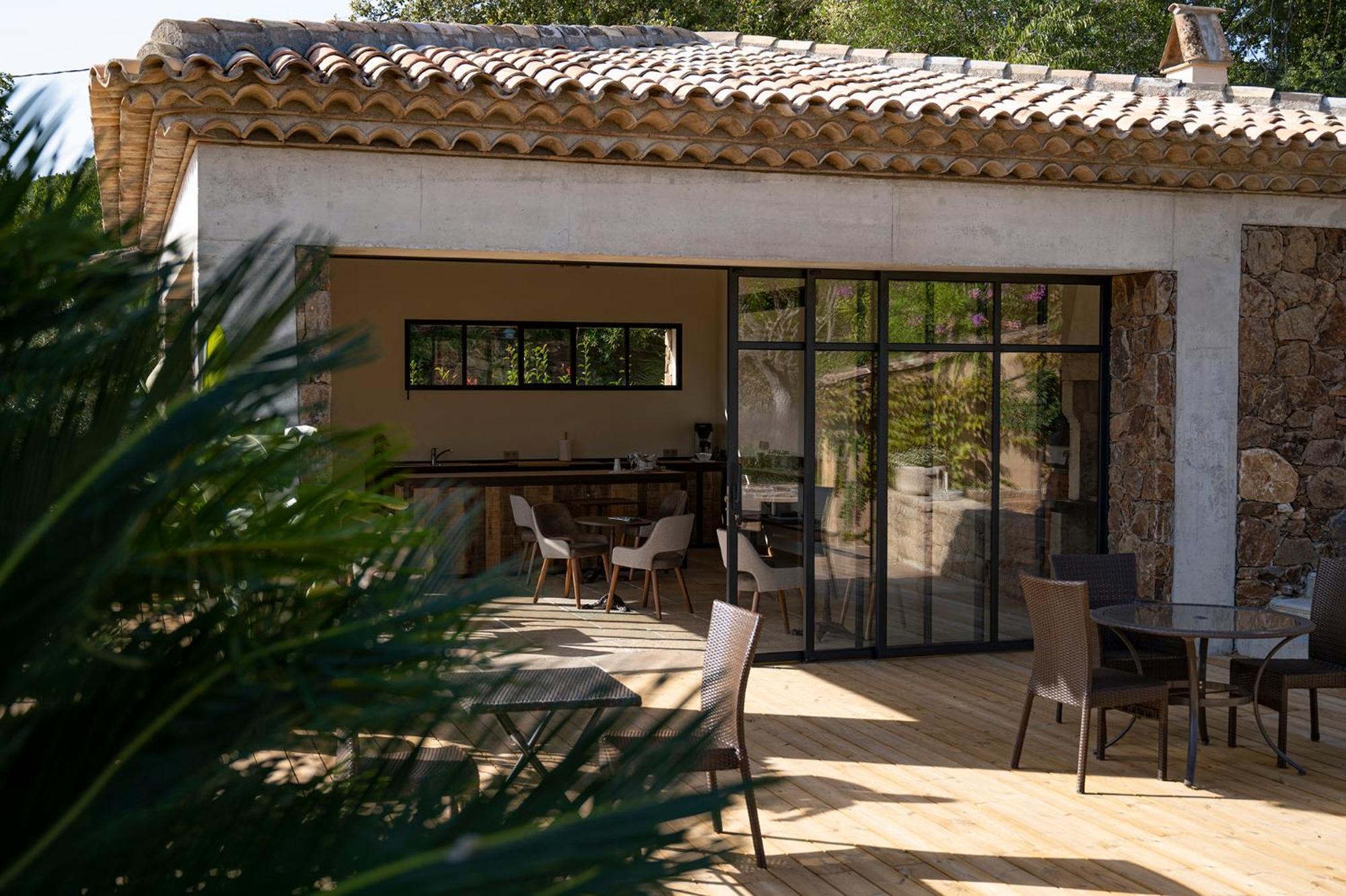 Le Clos De Mansart Bed & Breakfast Grimaud Ngoại thất bức ảnh